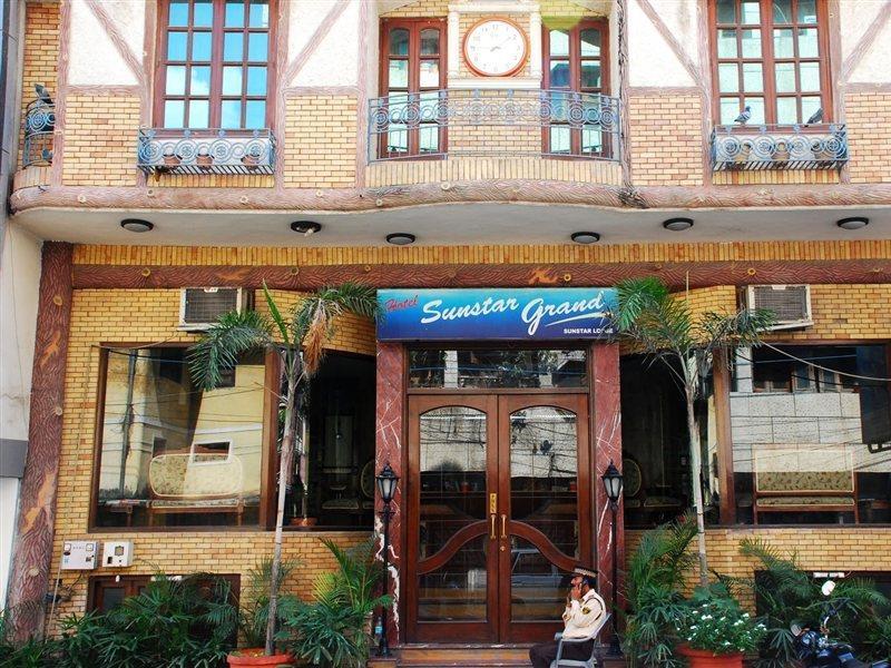 Hotel Sunstar Grand Delhi  Exterior foto