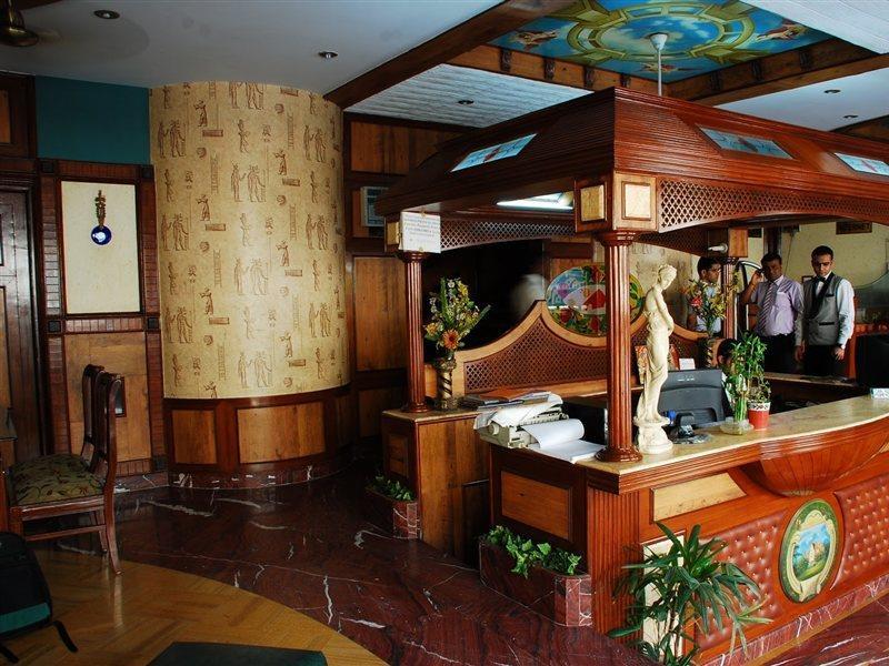 Hotel Sunstar Grand Delhi  Exterior foto